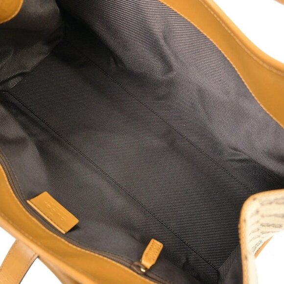 Gucci Beige GG Jackie Handbag - Picture 8 of 10